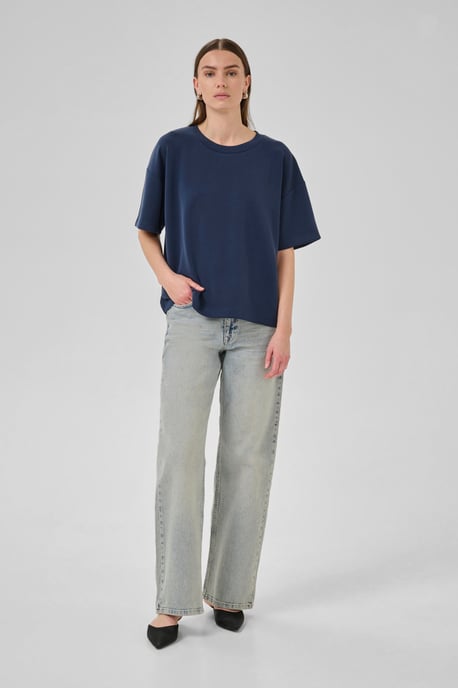 HelleMW EMB Boxy Tee Boxy fit - Image 1
