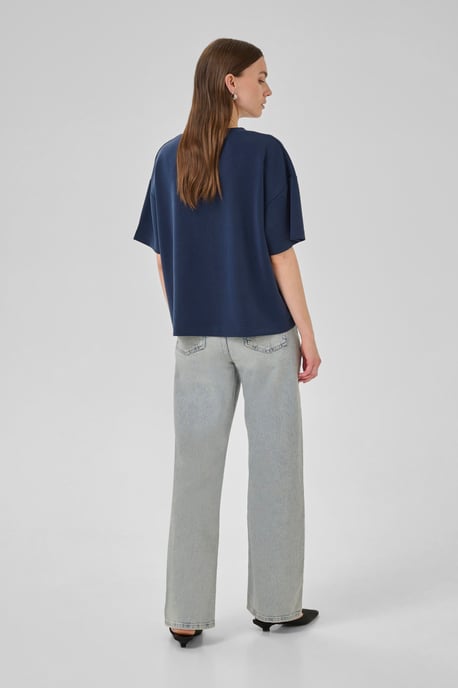HelleMW EMB Boxy Tee Boxy fit - Image 2