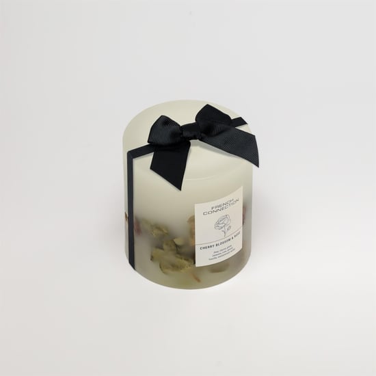 French Connection Botanical Infused Cherry Blossom & Rose Candle 660g - Image 3