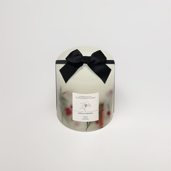 French Connection Botanical Infused Vanilla Orchid Candle 660g - Image 3