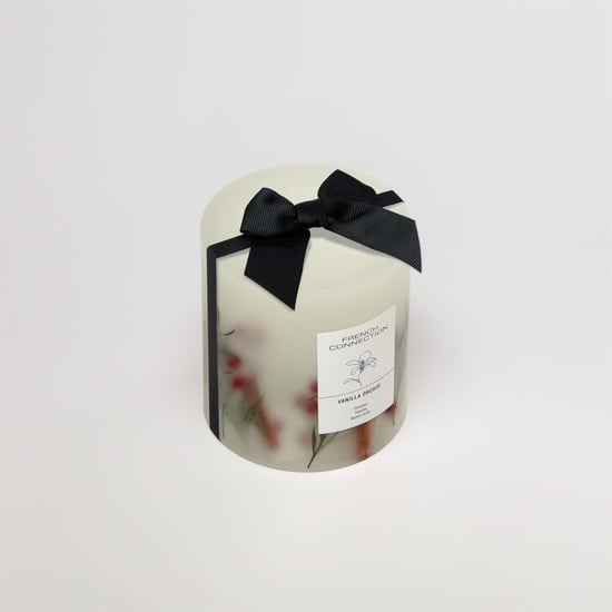 French Connection Botanical Infused Vanilla Orchid Candle 660g - Image 4