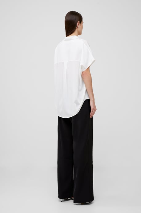 White Crepe Oversized Short Sleeve Pullover Shirt - Image 3