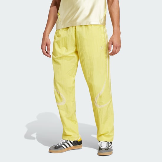 Adicolor 2000s Woven Track Pants - Image 1