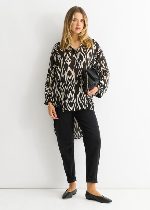 Mono Abstract Print Oversized shirt - Image 1
