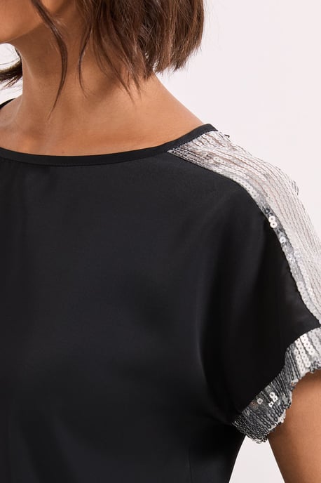 Short Sleeve T-Shirt Sequin Blouse - Image 5