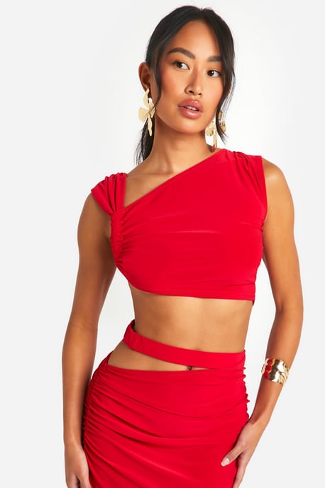 Slinky Rushed Knot Detail Crop Top - Image 5