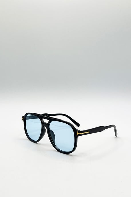 Oversized Navigator Sunglasses in Black with Blue Lenses - Image 2