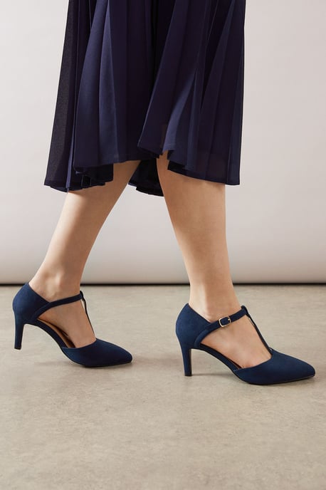 Good For The Sole: Wide Fit Emma Pointed Open Court Shoes - Image 4