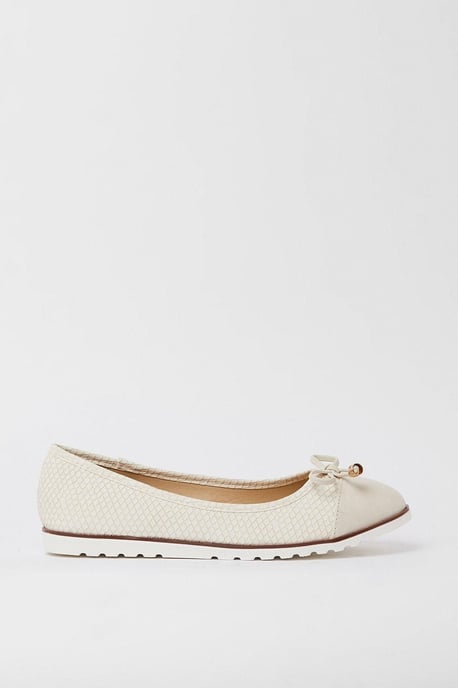 Good For The Sole: Wide Fit Tam Comfort Ballet Flats - Image 2