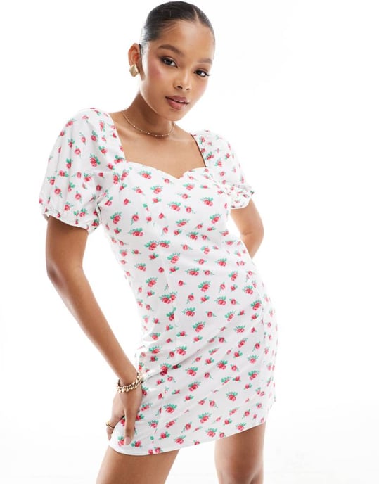 Vero Moda sweetheart neck mini dress with puff sleeves in floral print - Image 3