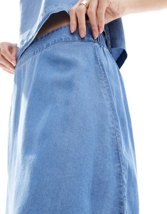 Vero Moda wrap mini skirt co-ord in medium blue chambray - Image 3