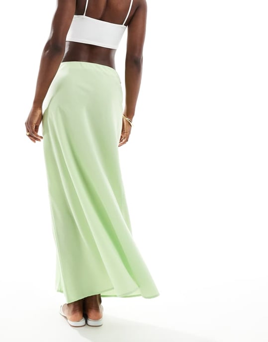 Vero Moda seam detail fluid maxi skirt in lime green - Image 3