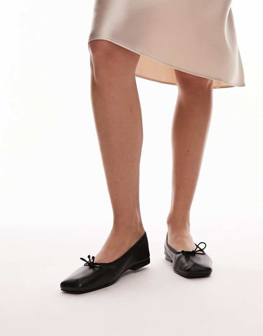 Topshop Bethany leather square toe unlined ballet flats in black - Image 2