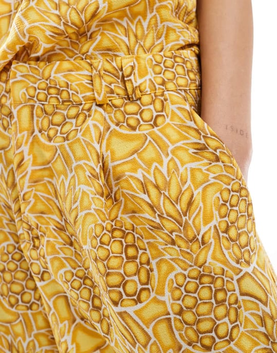 ONLY high waisted short co-ord in yellow pineapple print - Image 4
