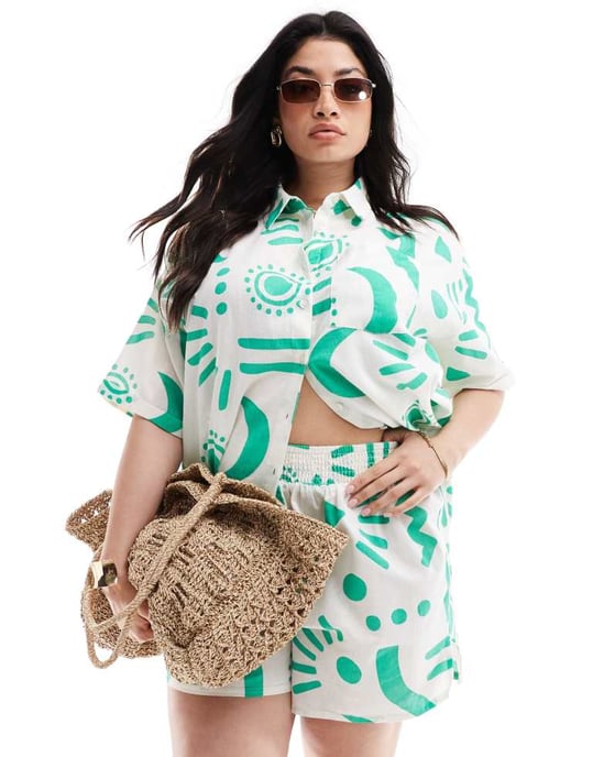 Yours shirred linen look shorts in green print co-ord - Image 3