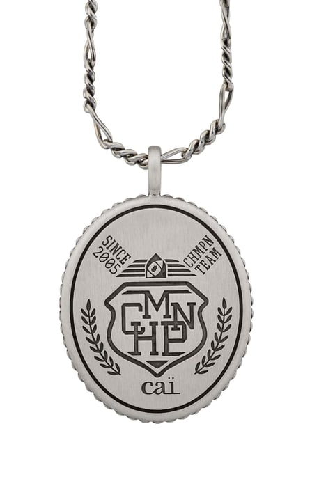 cai Pendant with chain 925/- silver satin-finished oxidised Champion crest - Image 1
