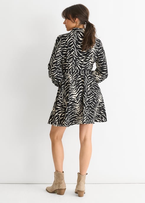 Mono Zebra Belted Shirt Dress - Image 4