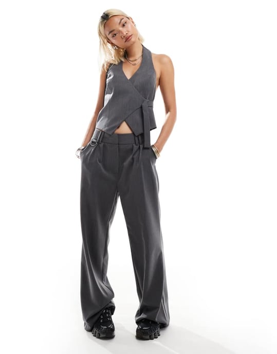 COLLUSION co-ord tailored fitted waistcoat in charcoal grey - Image 3