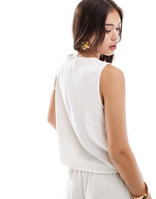 JDY linen mix front tie waistcoat co-ord in white - Image 4