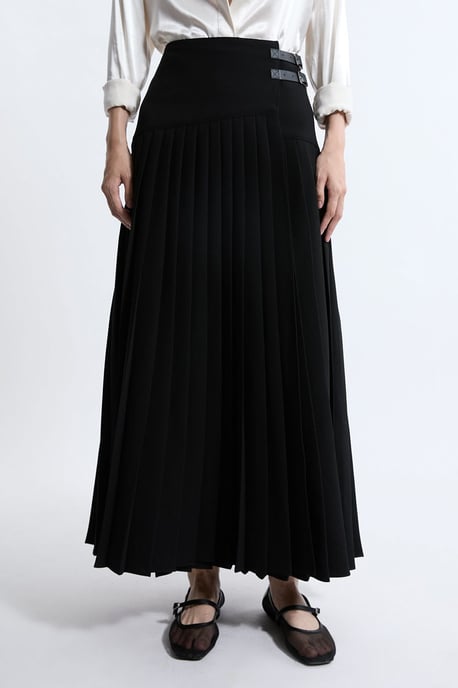 Tailored Crepe Pleated Buckle Detailed Maxi Skirt - Image 5