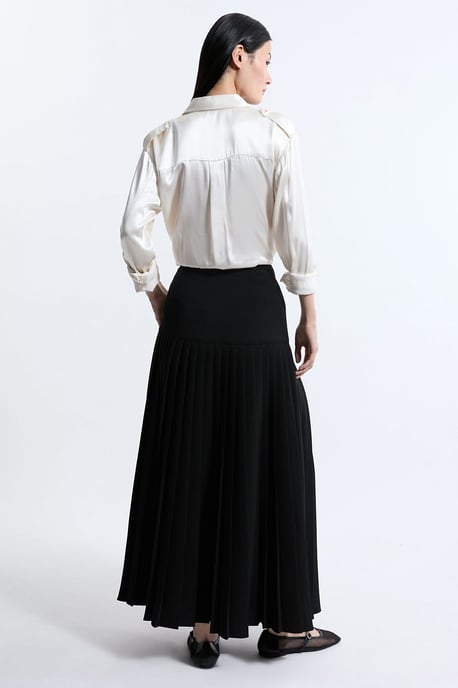 Tailored Crepe Pleated Buckle Detailed Maxi Skirt - Image 6