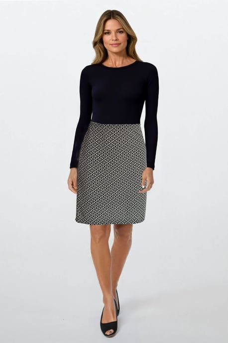 Black White Geo Design Stretch Skirt - Image 1