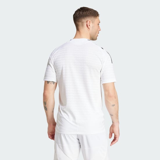 Real Madrid 24/25 Home Authentic Jersey - Image 2