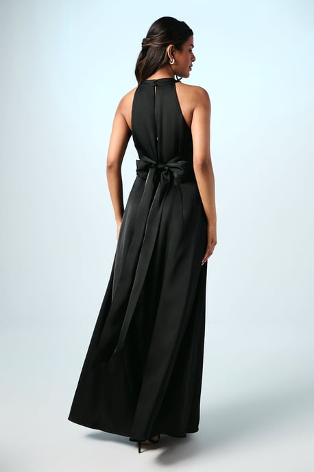 Coast Honoured Petite Twist Halterneck Satin Maxi Bridesmaid Dress - Image 4