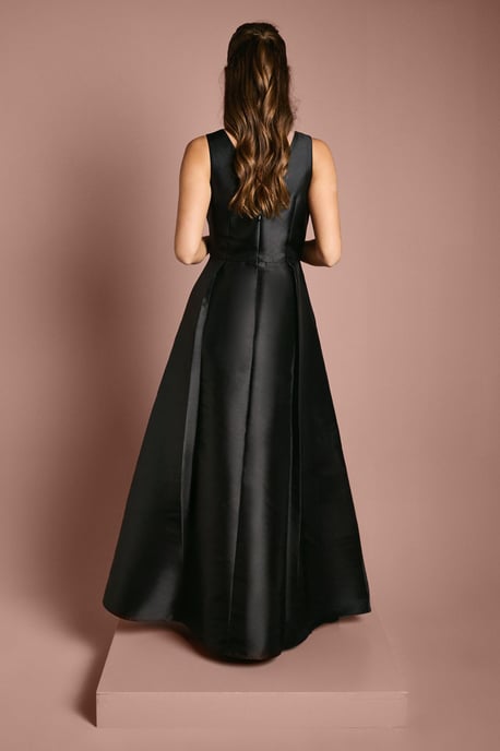 Twill Notch Neck Neck Fit And Flare Bridesmaids Dress - Image 3
