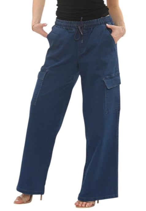 Womens Easticated Wasit Wide Leg Cargo Pocket Jeans in Mid Blue - Image 1