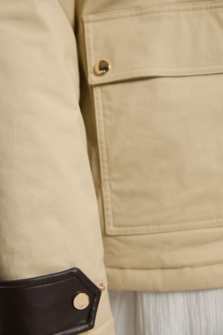 Quilted Contrast Collar Barn Jacket - Image 4