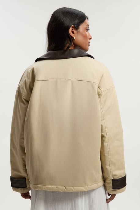 Quilted Contrast Collar Barn Jacket - Image 6
