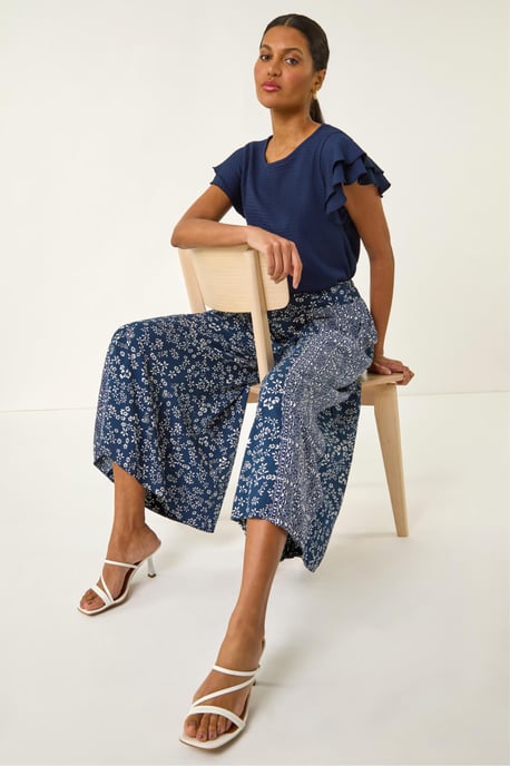Floral Print Wide Leg Culottes - Image 2