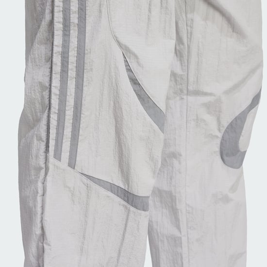Adicolor 2000s Woven Track Pants - Image 5