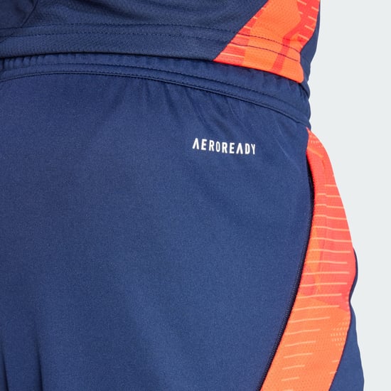 Manchester United Tiro 24 Training Shorts - Image 5