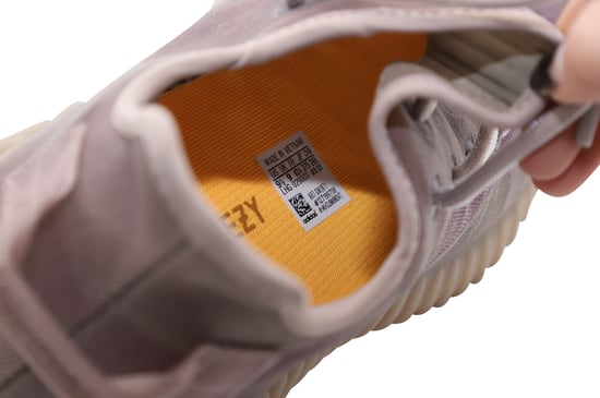 Adidas Yeezy Boost 350 V2 'Mono Mist' sneakers in mauve polyamide - Image 6
