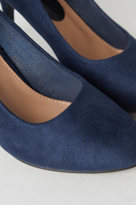 Good For The Sole: Wide Fit Elsa Almond Toe Stiletto Heel Court Shoes - Image 4