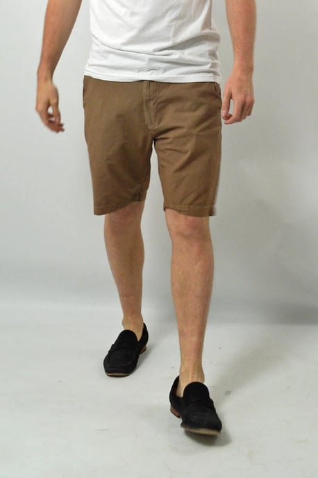 Lightweight Cotton Chino Shorts - Image 3