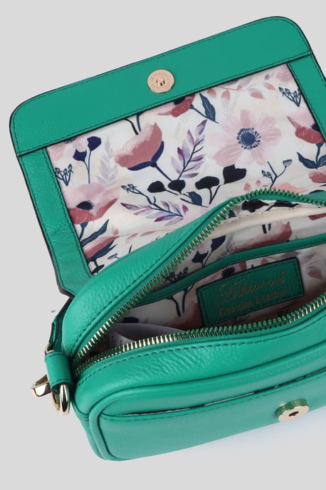 'Eleganza Milano' Real Leather Flapover Crossbody Bag - Image 4