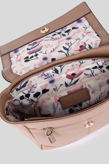 'Lussuria Venezia' Real Leather Flapover Backpack - Image 4