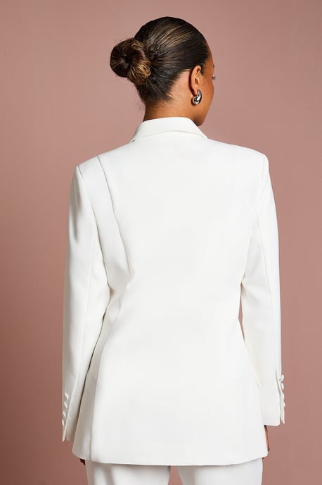 Petite Premium Hourglass Silhouette Double Breasted Blazer - Image 3