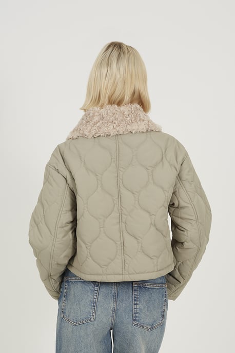 Pale Green Onion Qulited Jacket With Faux Fur Collar - Image 2