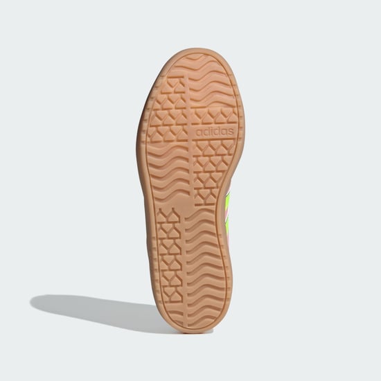 VL Court Bold Shoes - Image 4