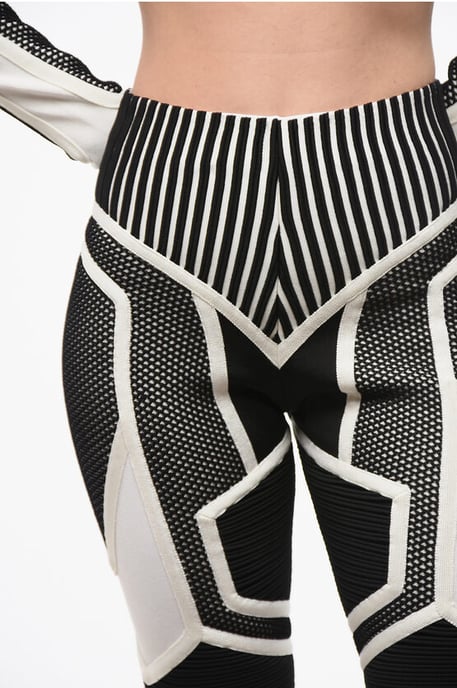 High-Waisted Two-Tone Biker Shorts in Black & White - Image 3