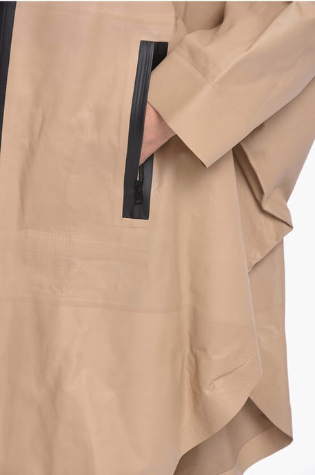 Beige läderregnjacka med fladdermusärm - Image 3