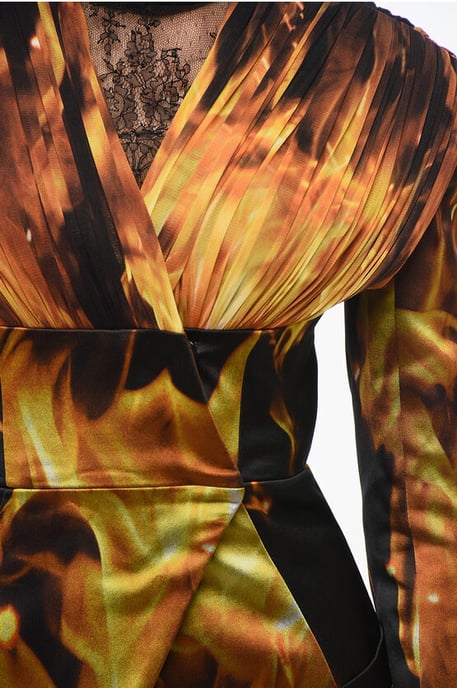 Tryckt satin FIRE kraglös kavaj i orange - Image 3
