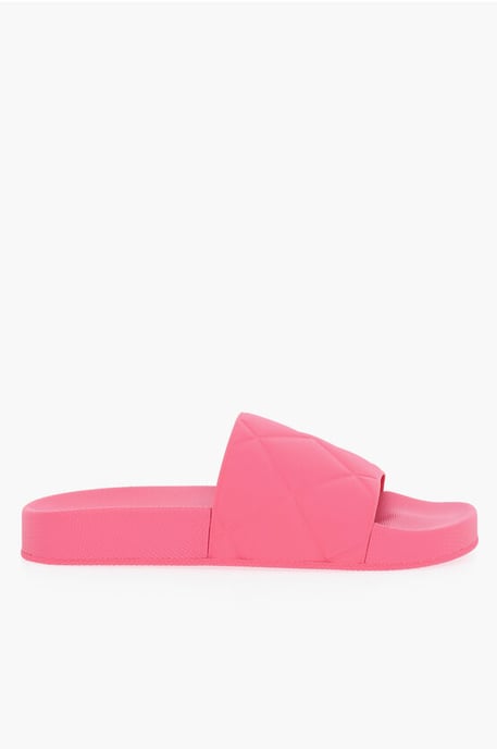 Matt rubber Sliders with Intreccio Motif in Pink - Image 3