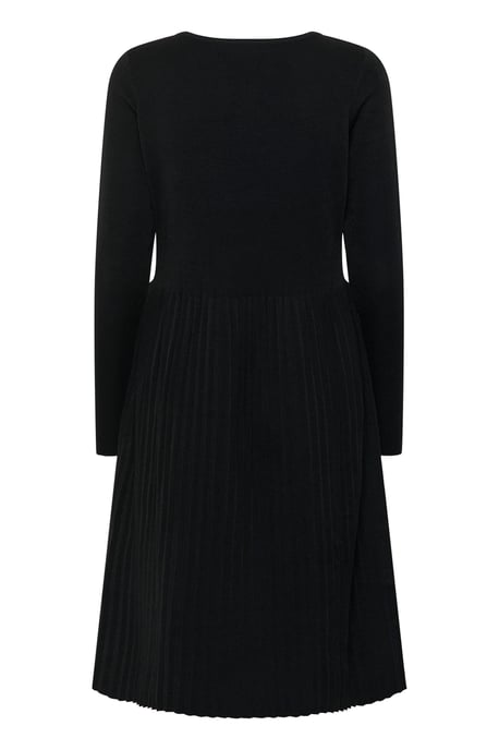 CUluci Dress Feminine Silhouette - Image 5