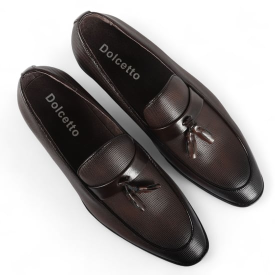 Bruna klassiska loafers med tofs för män, formella skor - Image 5
