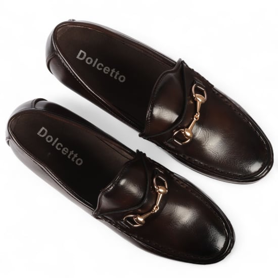 Herrbruna loafers med guldspänne och eleganta slip-on-skor - Image 5